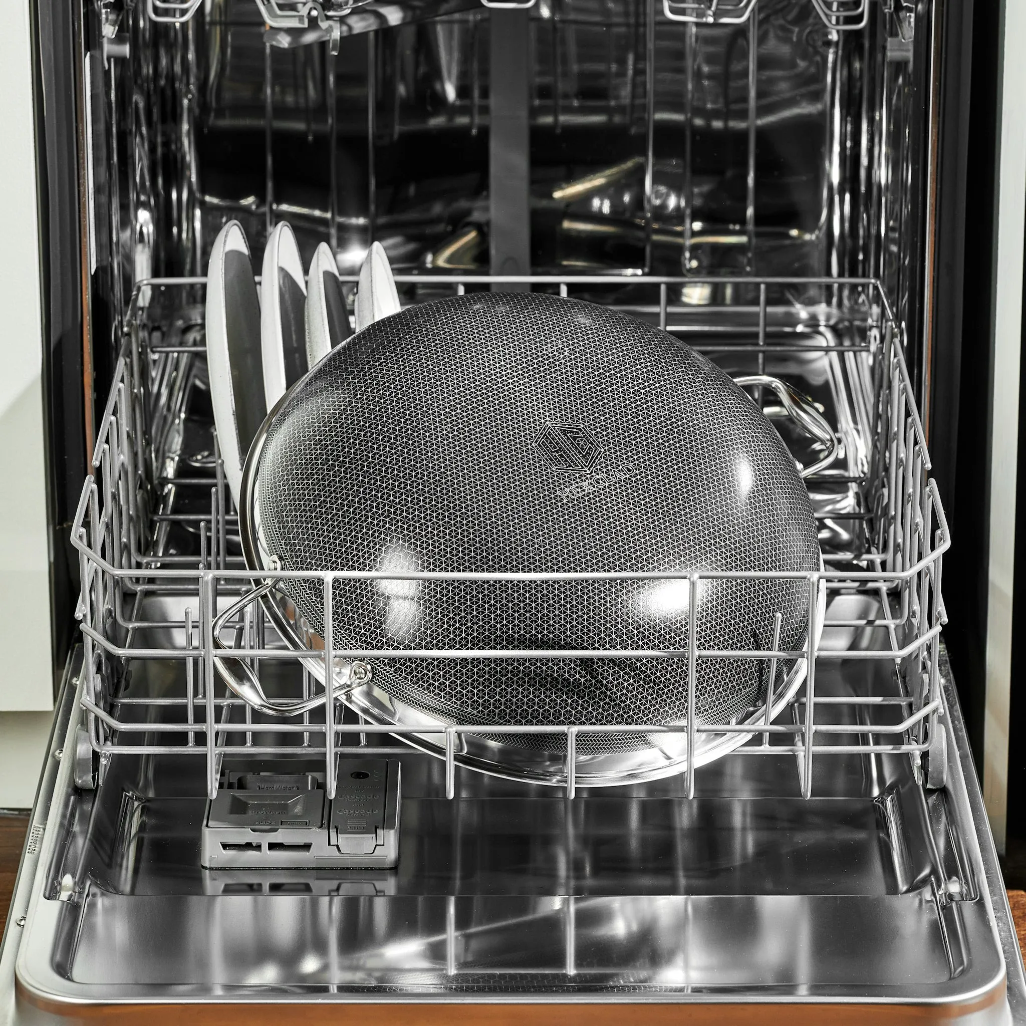 35 cm Hybrid Wok with Lid